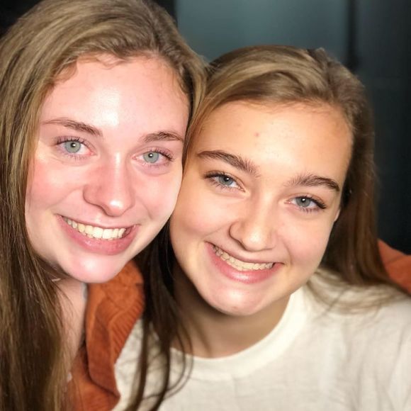 Meet your Posher, Jocelyn - Picture 1 of 1